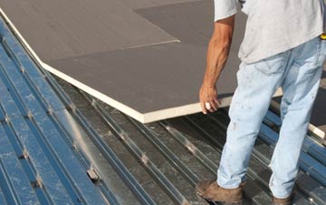 benefits of insulating Guyhirn Gull flat roofing
